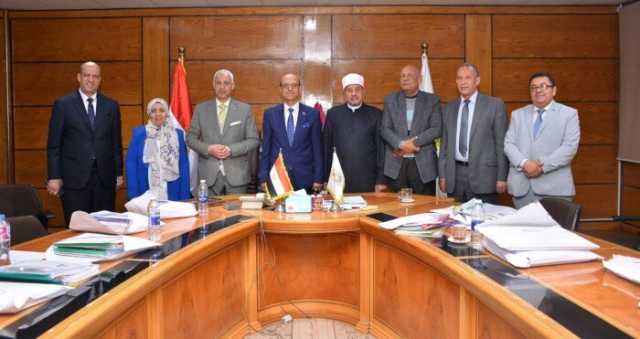 جامعة أسيوط تعقد اجتماعًا لاختيار قيادات إدارية جديدة وتؤكد التزامها بالشفافية والكفاءة
