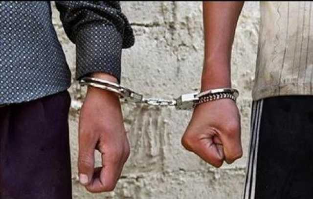 القبض على شخصين لقيامهما بقتل سائق سيارة بإحدى شركات النقل الذكي