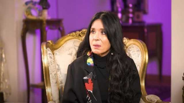 «من منا بلا خطيئة؟».. كواليس أول مواجهة على الهواء بين دينا وشقيقتها المعتزلة