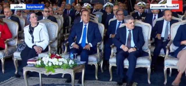 عاجل| مدبولي يشهد احتفالية هيئة قناة السويس بيوم التفوق