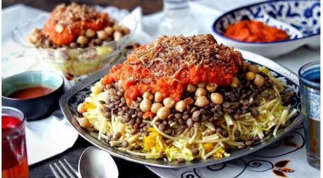 بخطوات سهلة وبسيطة.. طريقة عمل الكشري المصري