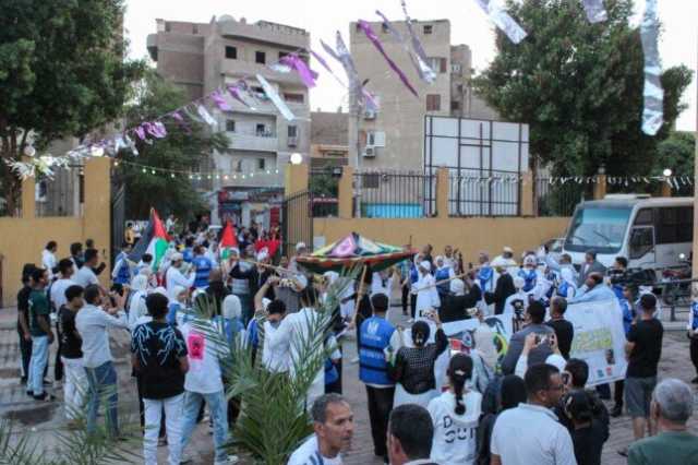 بمشاركة 17 فرقة من دول عربية وأجنبية.. كرنفال مسرح الجنوب يثير دهشة أبناء قنا