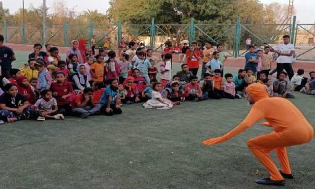 «علامة تعجب» الإيطالى يثير أعجاب القناوية بمهرجان المسرح الدولي لشباب الجنوب