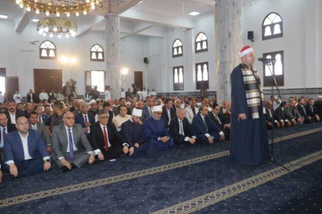 محافظ القليوبية يؤدي صلاة الجمعة بمحافظة محافظ القليوبية، محافظة الجيزة، وزير الأوقاف، مفتي الجمهورية، محافظ القاهرة لمشاركة أبنائها بعيدها القومي