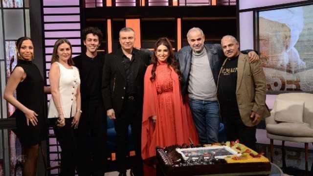 عمرو الليثي يستضيف روجينا وأسرة مسلسل حسبة عمري في هذا الموعد