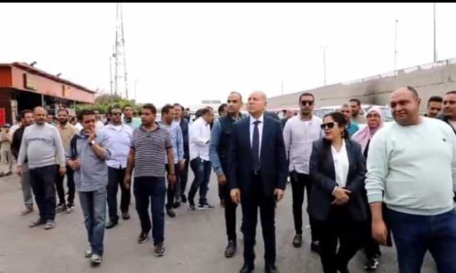 محافظ القاهرة يقود حملة مكبرة لنقل الباعة داخل موقف السلام النموذجى الجديد