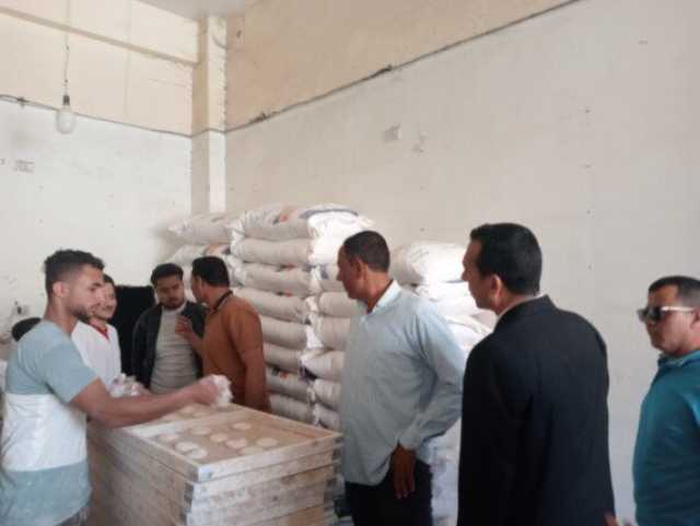 نقص وزن وخبز غير مطابق.. ضبط 156 مخالفة في حملات مكثفة على المخابز والأسواق بالمنيا