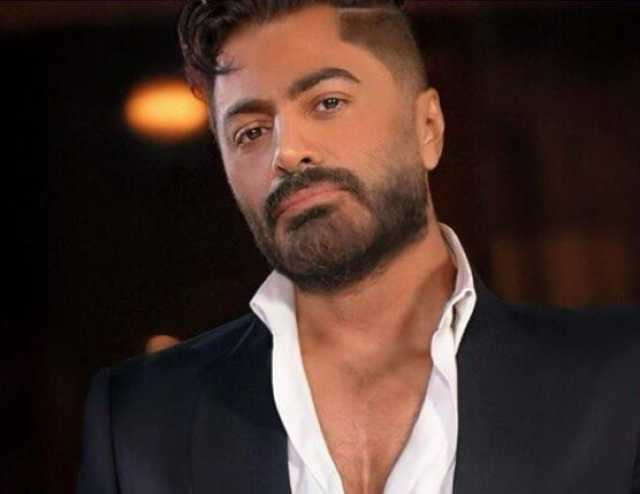 «حبيبي تقلان».. تامر حسني يكشف موعد طرح ثالث أغاني ألبومه الجديد