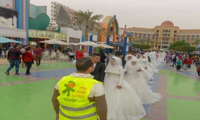 دعم زواج 65 فتاة يتيمة مقبلة على الزواج في قرى ومراكز الفيوم