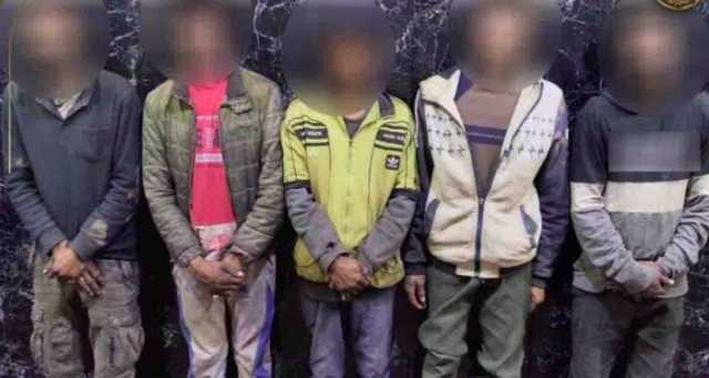 فيديو «الفيسبوك» كشفهم.. ضبط 5 متهمين بتعاطي المخدرات بشبرا