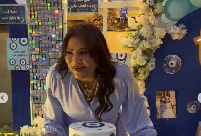 بدرية طلبة تخطف الأنظار في حفل عيد ميلادها