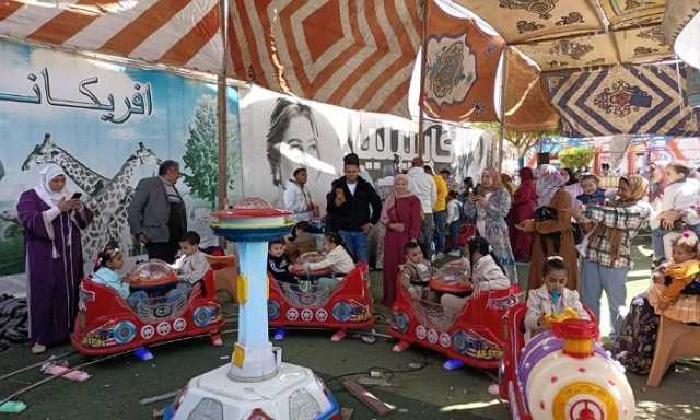 في ثالث أيام العيد.. .محافظ كفر الشيخ يتابع توافد المواطنين على حديقة الأسرة والرحلات النيلية
