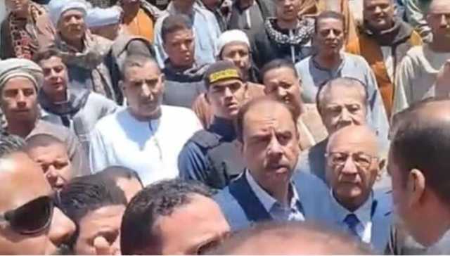 تفاصيل مثيرة حول واقعة «إنت معندكش دم» بين نائب محافظ سوهاج والسكرتير العام «صور »