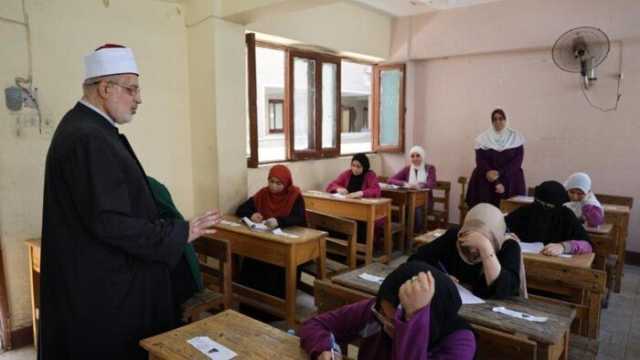 تعليم القاهرة تعلن إحالة رئيس لجنه ومراقب وأمن لجنه للشؤون القانونية