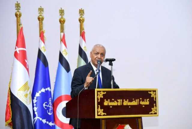 بكري في ندوة كلية الضباط الاحتياط: سعيد بما شهدته من تطوير وانضباط