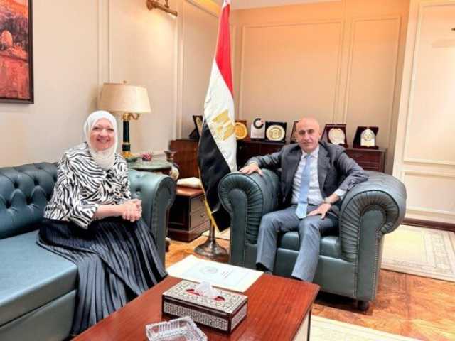 «عبد اللطيف» يبحث مع أمين صندوق تطوير التعليم الخطط المستقبلية وسبل تعزيز التعاون