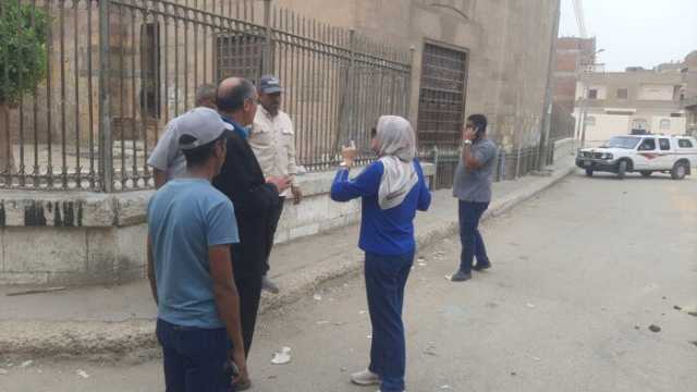 نائب محافظ القليوبية تقود حملة مكبرة لرفع الإشغالات والمخلفات بالخانكة