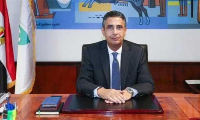 وزير التموين يزور الكنيسة الكاتدرائية ويقدم التهنئة للبابا تواضروس بعيد القيامة المجيد