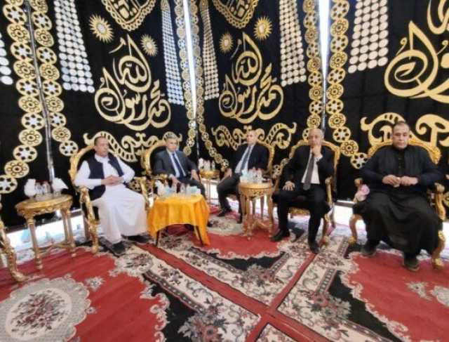 في عزاء حزين.. مصطفى بكري يودع صديقه النائب سعداوي راغب بمسقط رأسه بالعامرية