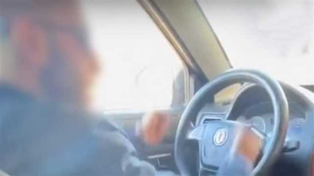 «عايزني أشرب سجاير وبيلمس جسمي».. فيديو استغاثة فتاة من تحرش سائق يقلب السوشيال ميديا