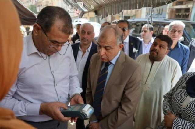 تموين المنيا: ضبط 300 بطاقة تموينية مجمعة وتحرير 60 محضرًا بمغاغة