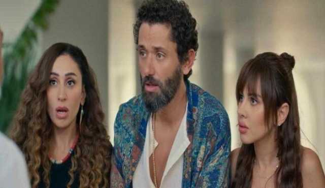 هل انفصل كريم محمود عبد العزيز عن زوجته بسبب دينا الشربيني؟.. الفنان يحسم الجدل