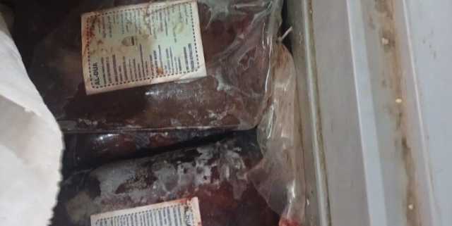 ضبط نصف طن لحوم غير صالحة للاستهلاك وحلوى أطفال منتهية الصلاحية بأسيوط