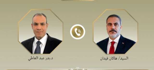 وزير الخارجية يناقش مع نظيره التركي مستجدات الأوضاع في قطاع غزة