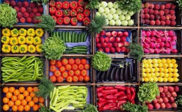 أسعار الخضروات في سوق العبور اليوم السبت 10 مايو 2025.. الطماطم بـ 10 جنيهات