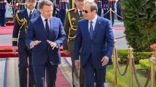 عاجل | وصول الرئيس السيسي ونظيره الفرنسي إلى مستشفى العريش