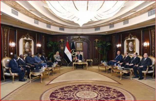 وزير الداخلية يستقبل المفتش العام للشرطة الأوغندية والوفد المرفق له