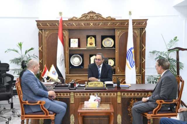 قنا تُنشئ منطقة حرفية متطورة بـ 412 مليون جنيه.. المحافظ يتابع التنفيذ لتوفير فرص العمل