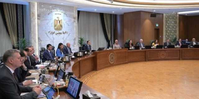 10 قرارات جديدة من مجلس الوزراء خلال اجتماعه اليوم.. تعرف عليها