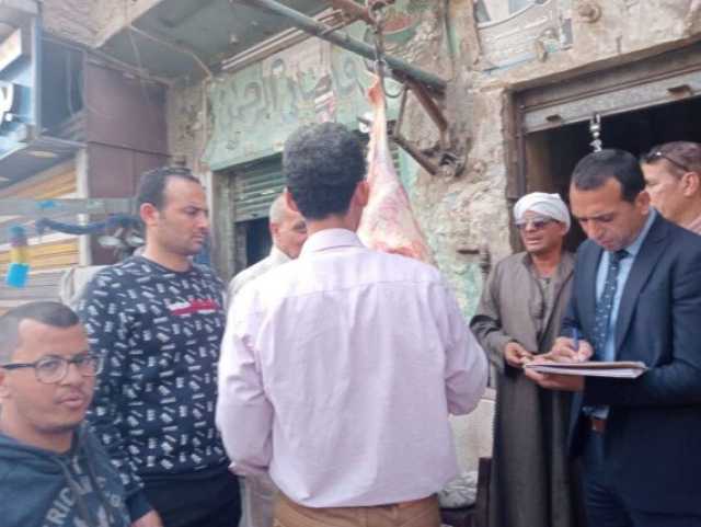 556 مخالفة و31 إغلاقًا: حصاد حملات الرقابة على الغذاء في المنيا خلال مارس.