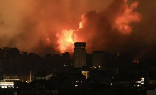 الاحتلال الإسرائيلي يقصف خيام النازحين فى بيت لاهيا شمال غزة