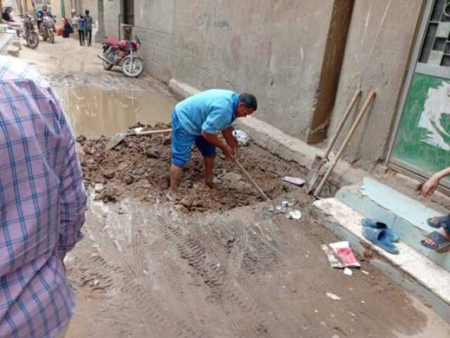 محافظ المنيا يوجه بالاستجابة الفورية لشكاوى المواطنين ووضع حلول عاجلة