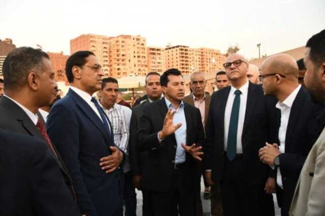 وزير الرياضة ومحافظ القليوبية يفتتحان عدداً من المشروعات الجديدة بشبرا الخيمة
