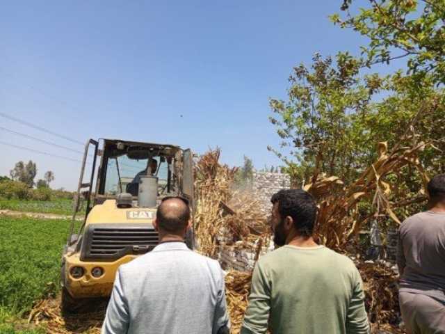 حملات إزالة موسعة بشبين القناطر وحي شرق بالقليوبية لمواجهة التعديات ومخالفات البناء
