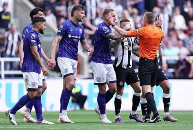 الدوري الإنجليزي.. نيوكاسل يضرب إبسويتش تاون بثلاثية وفولهام يُسقط ساوثهامبتون بهدف