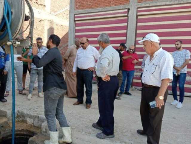 رئيس مياه القناة: الانتهاء من تطهير شبكات قرية الأبطال وتكثيف العمل بصرف صحي المستقبل