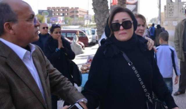 الموت يفجع الفنانة نهال عنبر