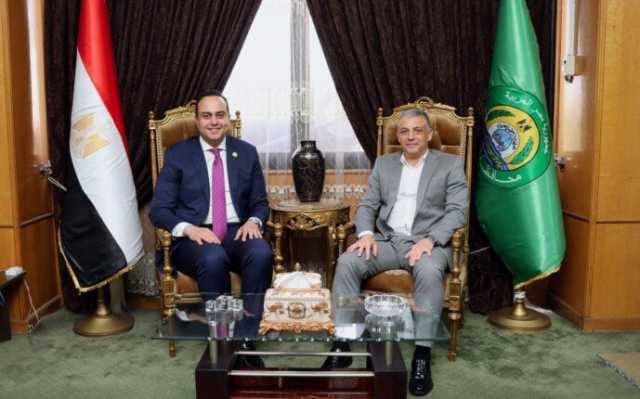 محافظ الإسماعيلية يستقبل رئيس الهيئة العامة للرعاية الصحية خلال زيارته لمنشآت هيئة الرعاية الصحية