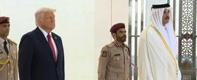 أمير دولة قطر يستقبل الرئيس الأمريكي في الديوان الأميري بالدوحة