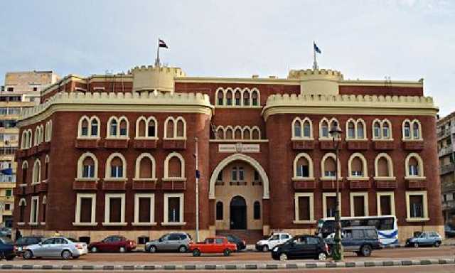 جامعة الإسكندرية تشكل لجنة لتطوير قاعات التدريس وتوعية الطلاب بمخاطر الهجرة غير الشرعية