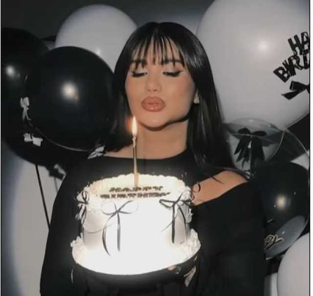 هدى الإتربي تخطف الأنظار في حفل عيد ميلادها