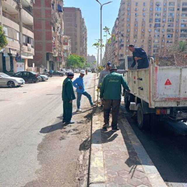 محافظة الجيزة تشن حملات نظافة موسعة بمنطقة العروبة بحي الطالبية
