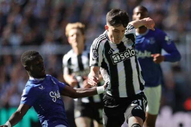 سيناريو مجنون يمنح نيوكاسل بطاقة التأهل إلى دوري أبطال أوروبا