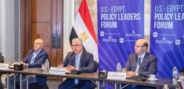 رئيس قناة السويس يؤكد: المنطقة الاقتصادية حل عالمي لجذب الاستثمار وتجاوز التحديات