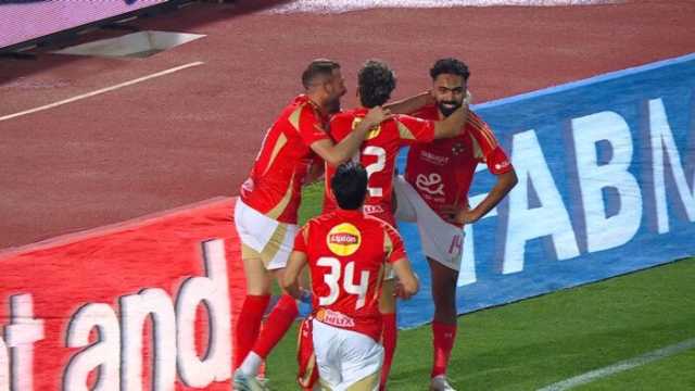 عاجل.. الأهلي بطلاً للدوري للمرة الـ 45 بسداسية تاريخية في فاركو «فيديو»