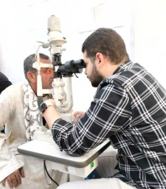 جامعة المنيا تواصل مبادراتها المجتمعية.. قافلة طبية تخدم أهالي «بني خيار»